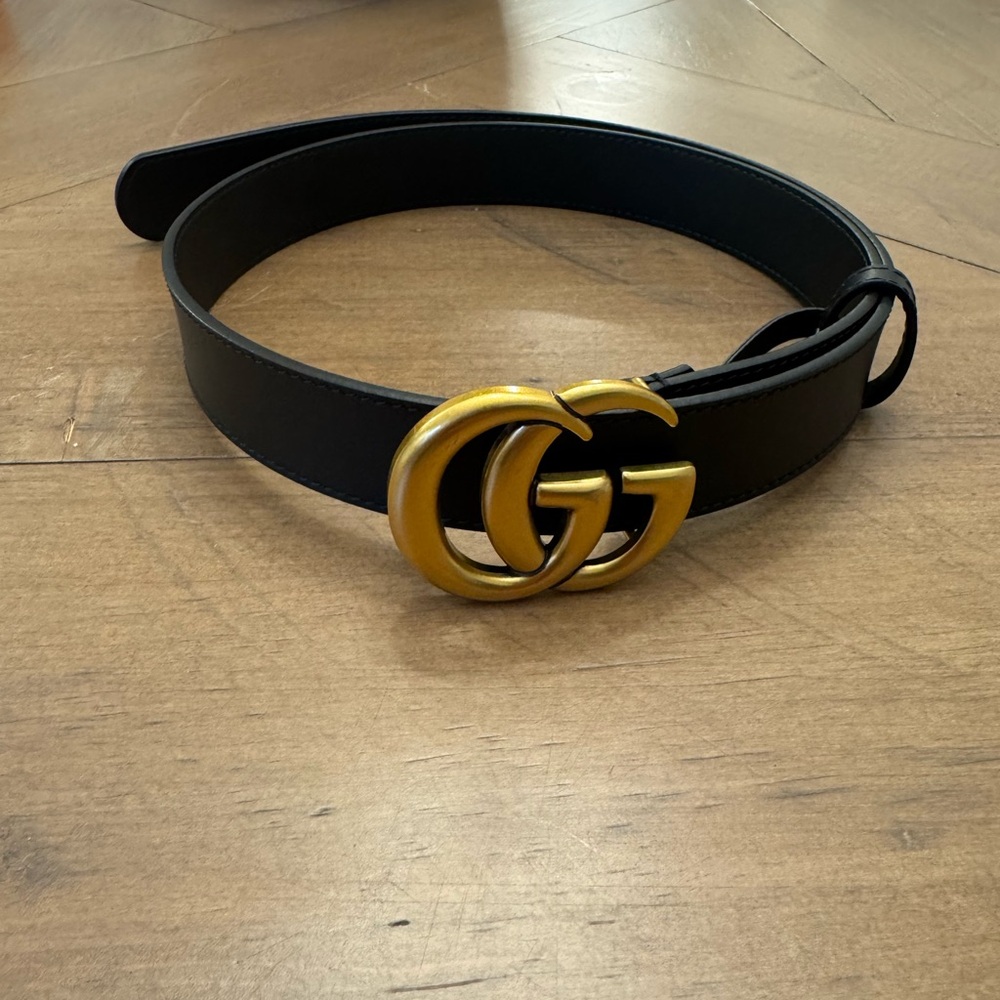 Gucci Black Belt with Gold GG Buckle